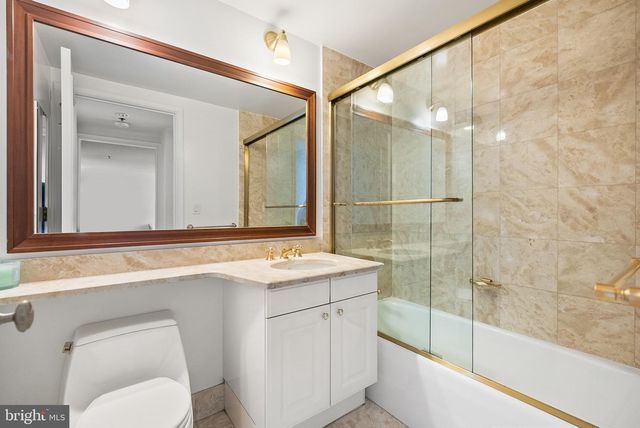 1155 23rd St NW Apt PH1M, Washington, DC 20037