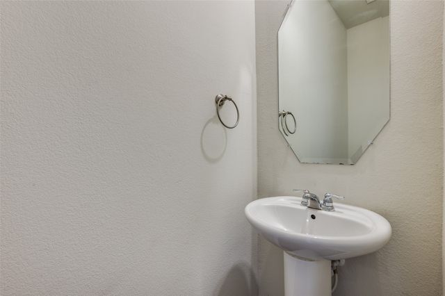 1516 Abby Creek Drive, Little Elm, TX 75068