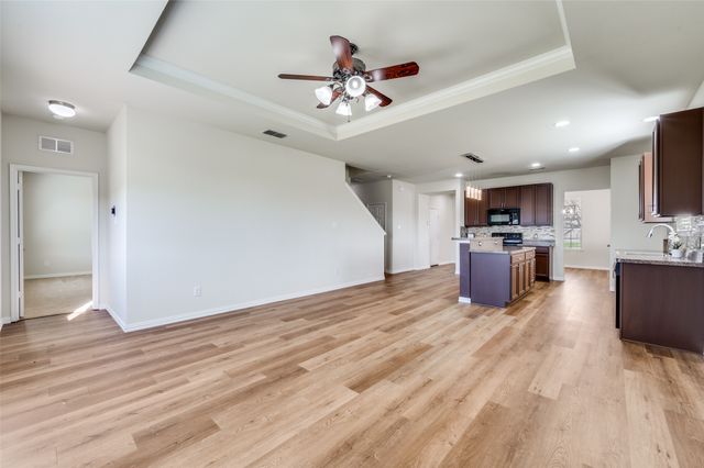 1516 Abby Creek Drive, Little Elm, TX 75068