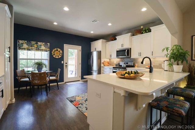 1935 W Imperial Place, Broken Arrow, OK 74011