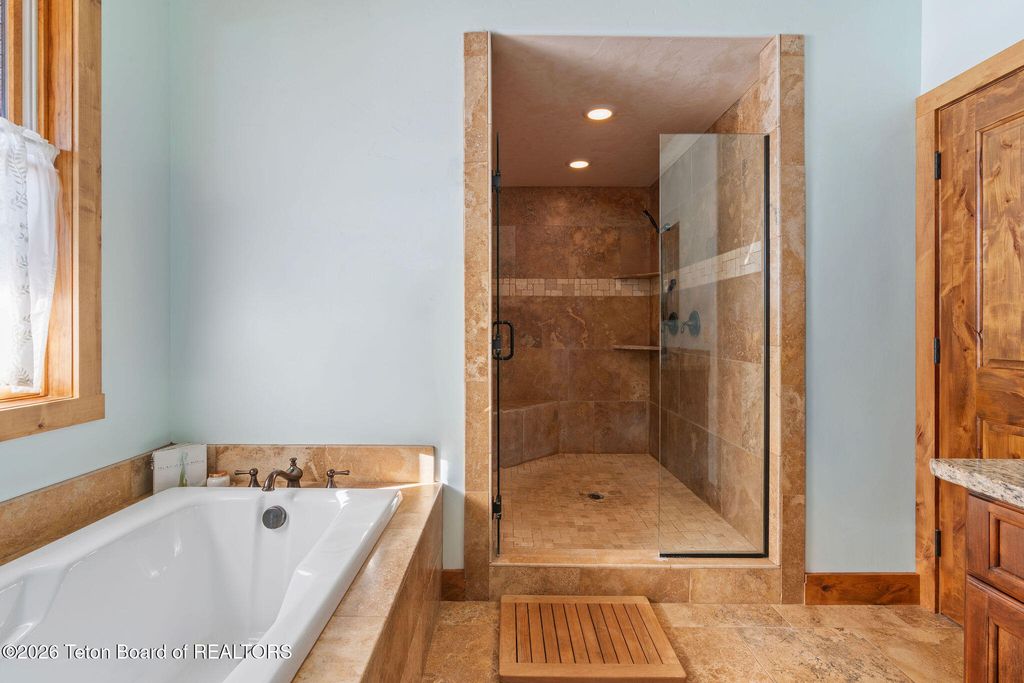 176 RIVER TRAIL DR Drive, Alpine, WY 83128 photo 25