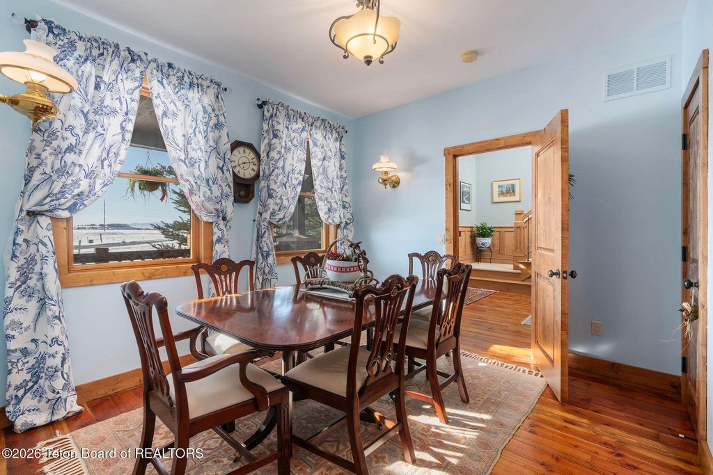 176 RIVER TRAIL DR Drive, Alpine, WY 83128 photo 29