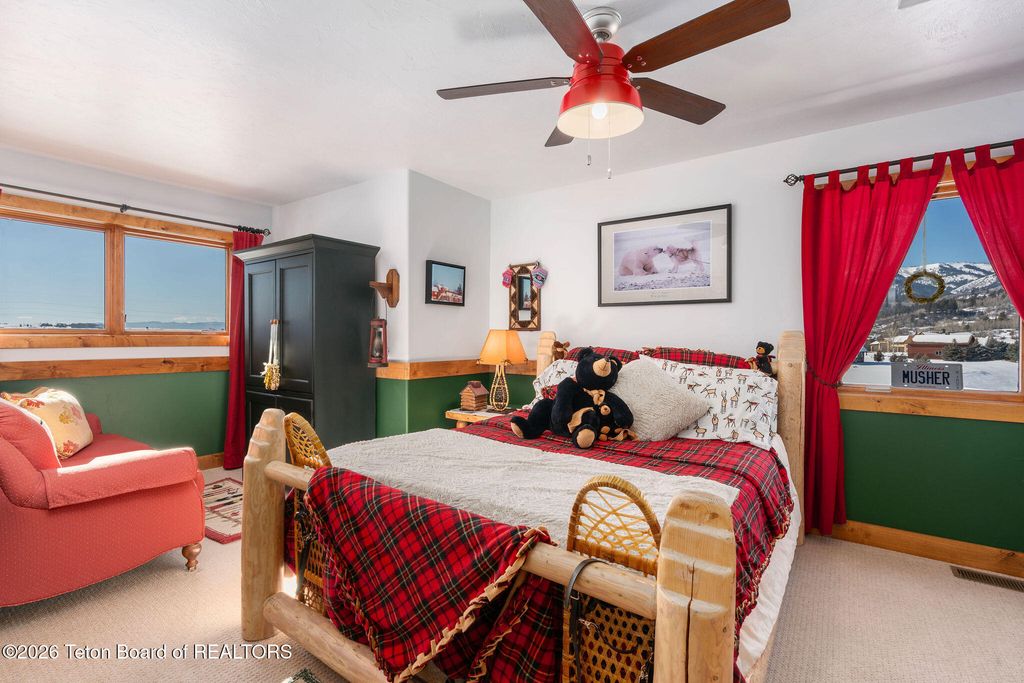 176 RIVER TRAIL DR Drive, Alpine, WY 83128 photo 38