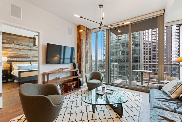 1212 Laurel St Apt 906, Nashville, TN 37203