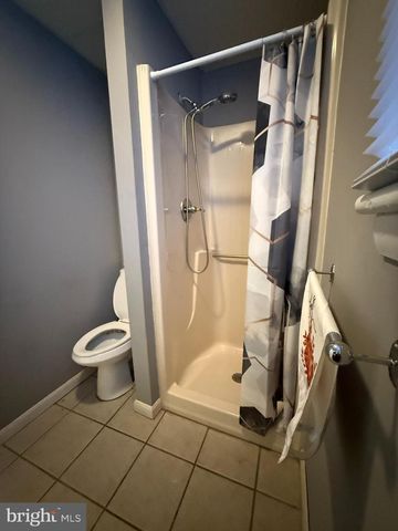 226 WALNUT ST, Lemoyne, PA 17043