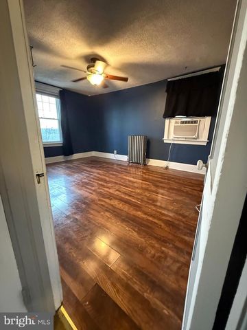 226 WALNUT ST, Lemoyne, PA 17043