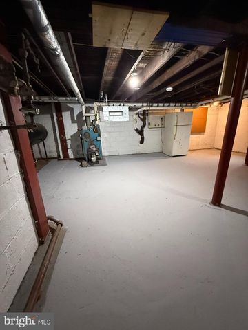 226 WALNUT ST, Lemoyne, PA 17043