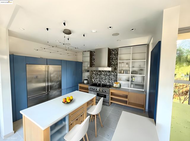 4000 Manzana Lane, Palo Alto, CA 94306