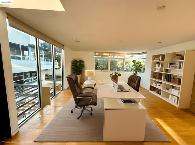 4000 Manzana Lane, Palo Alto, CA 94306