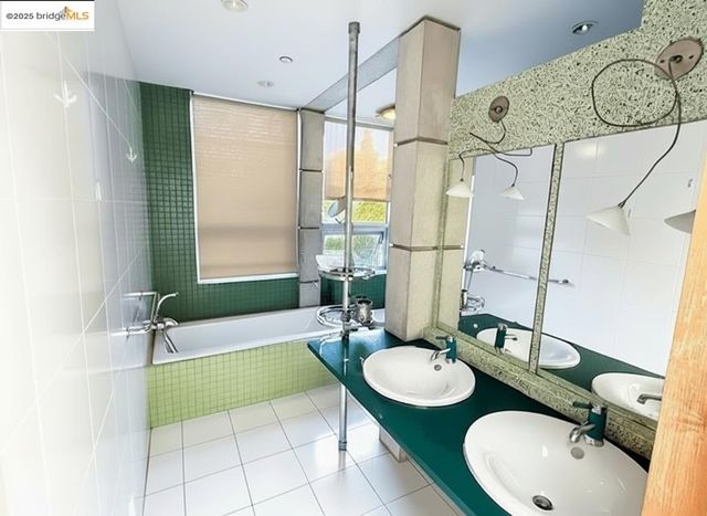 4000 Manzana Lane, Palo Alto, CA 94306