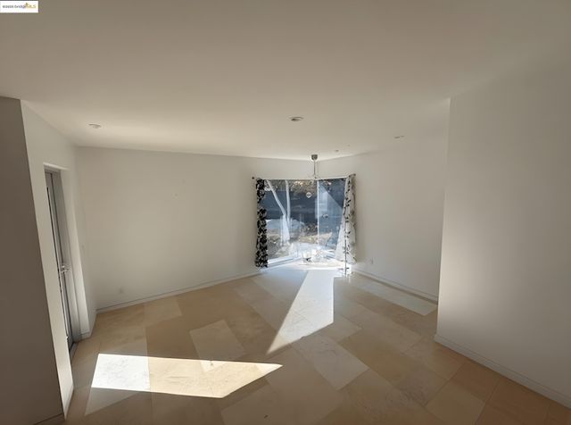 4000 Manzana Lane, Palo Alto, CA 94306