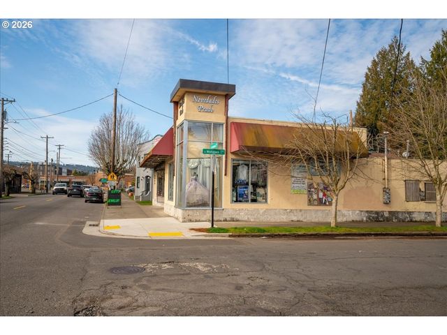 8028 N LOMBARD Way, Portland, OR 97203