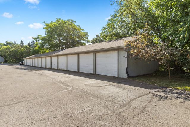 130 Irving Road 2, Middleville Vlg, MI 49333