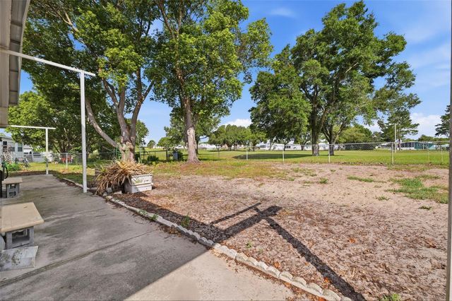 15439 BROOKRIDGE BOULEVARD, Brooksville, FL 34613