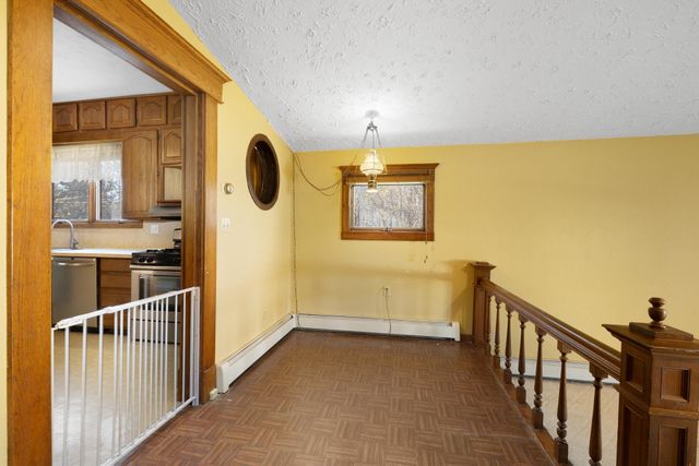 810 3rd St SE, Minot, ND 58701