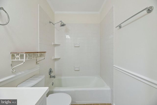 3004 JAMESTOWN CT, Woodbridge, VA 22192