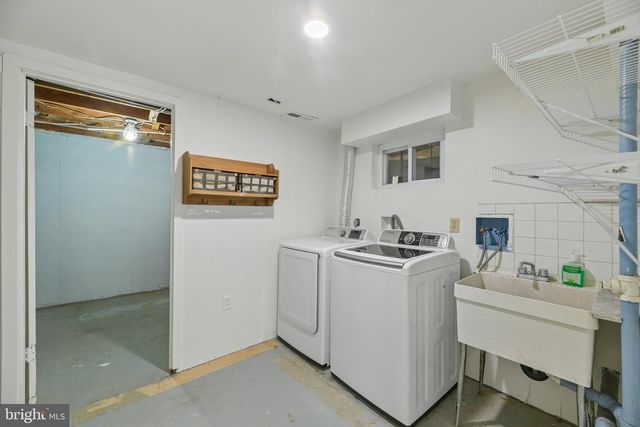 3004 JAMESTOWN CT, Woodbridge, VA 22192