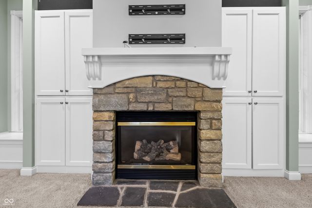 3901 Terrace Woods Drive, Columbus, IN 47201