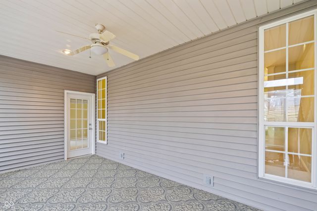 3901 Terrace Woods Drive, Columbus, IN 47201