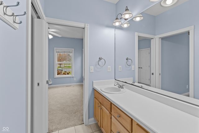 3901 Terrace Woods Drive, Columbus, IN 47201