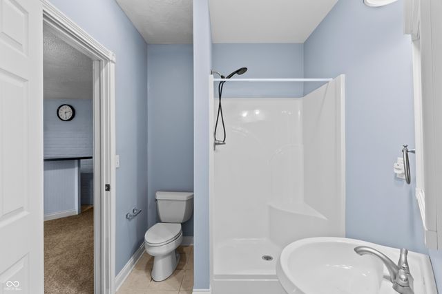 3901 Terrace Woods Drive, Columbus, IN 47201