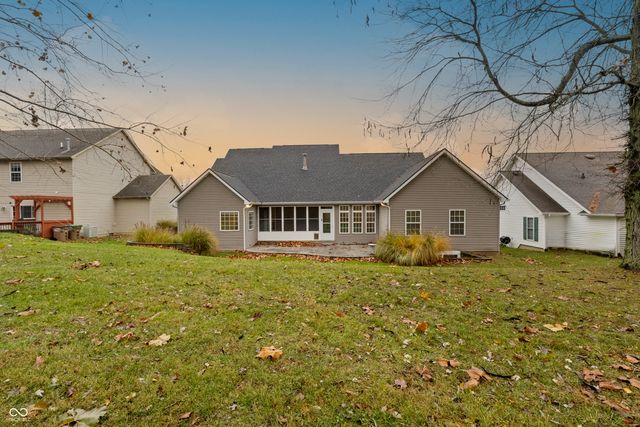 3901 Terrace Woods Drive, Columbus, IN 47201