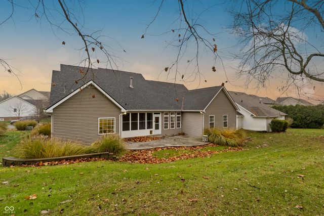 3901 Terrace Woods Drive, Columbus, IN 47201