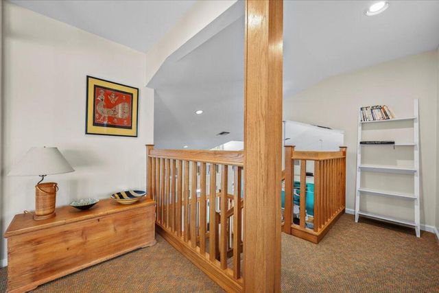 4231 NE 23rd Terrace, Lighthouse Point, FL 33064