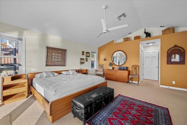 4231 NE 23rd Terrace, Lighthouse Point, FL 33064