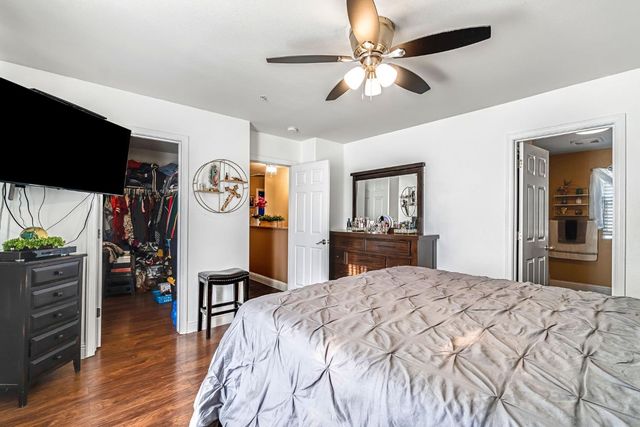 877 Sandra Avenue, Sanger, CA 93657