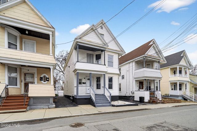 4 Daggett Terrace, Schenectady, NY 12307