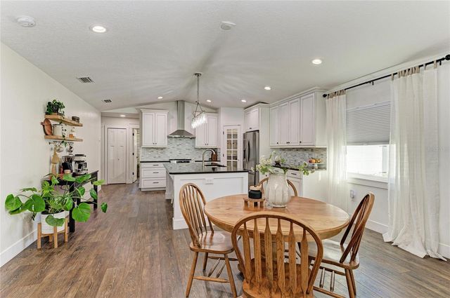 606 19TH AVENUE W, Palmetto, FL 34221