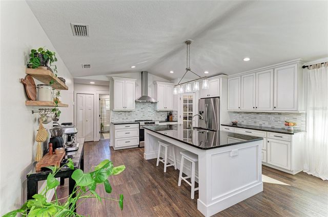 606 19TH AVENUE W, Palmetto, FL 34221