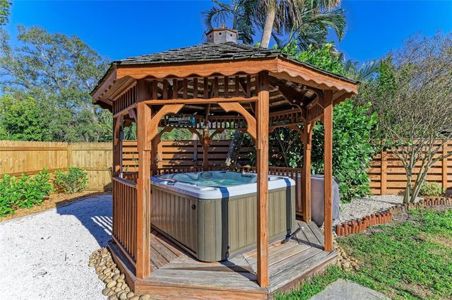 606 19TH AVENUE W, Palmetto, FL 34221