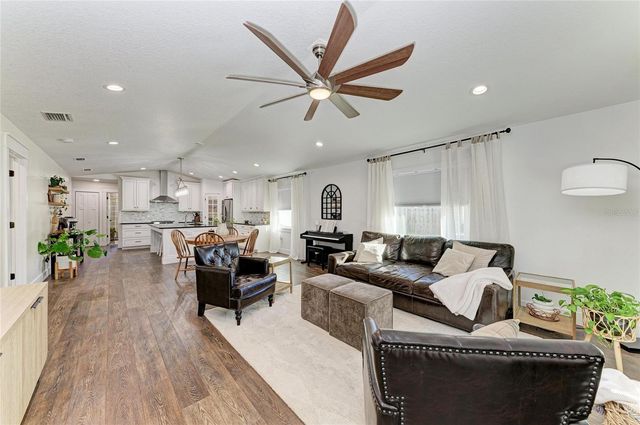 606 19TH AVENUE W, Palmetto, FL 34221