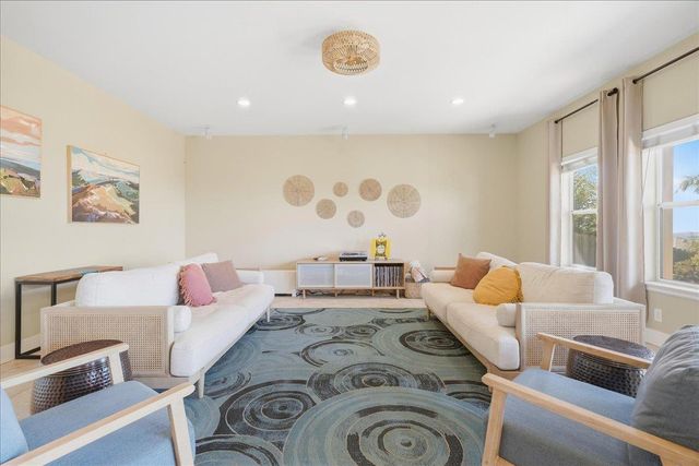 3100 Woodleigh Ln, Cameron Park, CA 95682