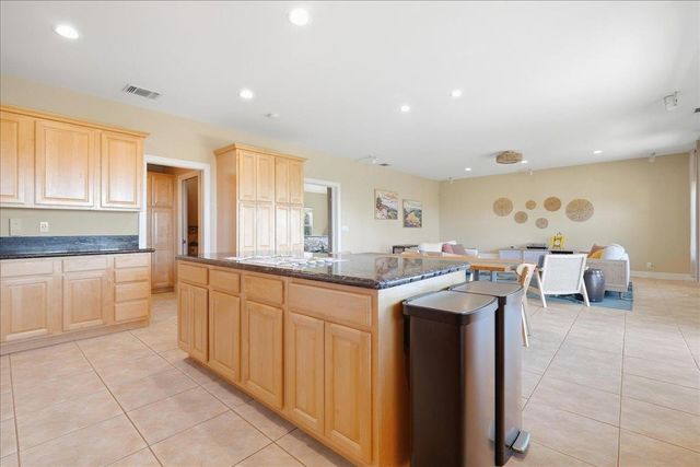 3100 Woodleigh Ln, Cameron Park, CA 95682