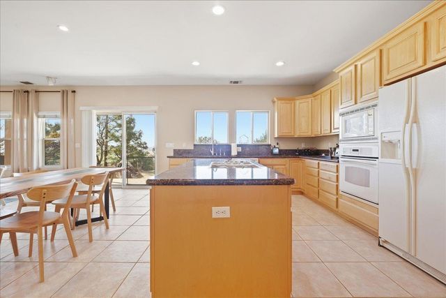 3100 Woodleigh Ln, Cameron Park, CA 95682
