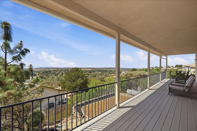 3100 Woodleigh Ln, Cameron Park, CA 95682