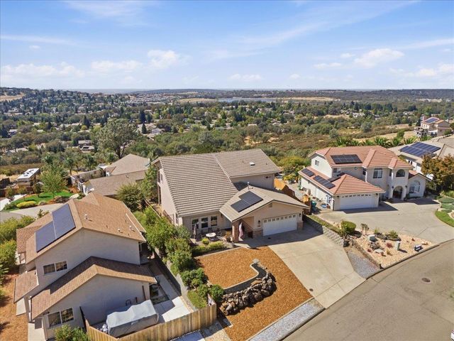 3100 Woodleigh Ln, Cameron Park, CA 95682