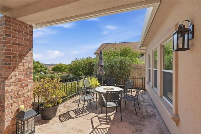 3100 Woodleigh Ln, Cameron Park, CA 95682
