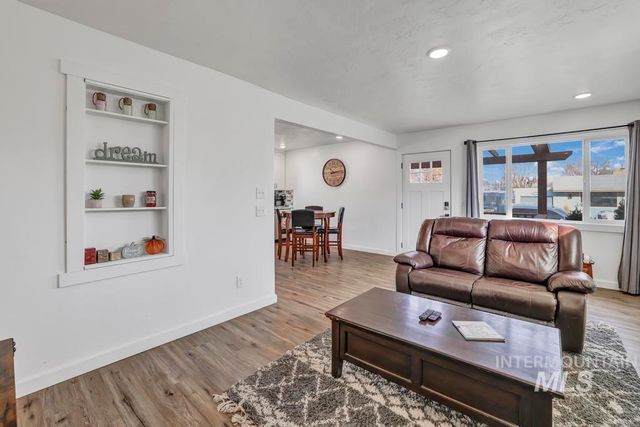 1930 Poplar Ave., Twin Falls, ID 83301