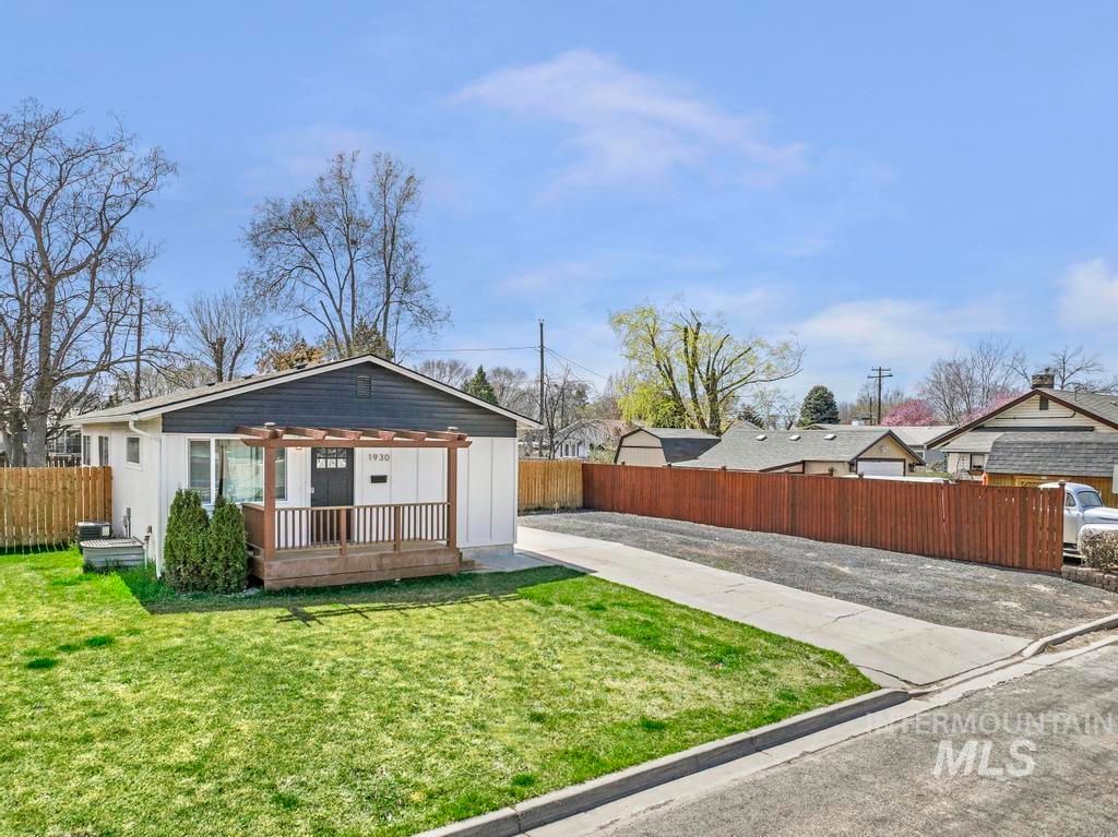 1930 Poplar Ave., Twin Falls, ID 83301