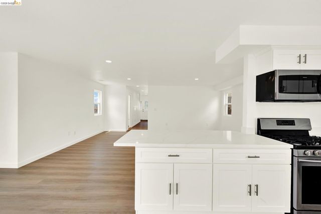 2764 10Th St, San Pablo, CA 94806
