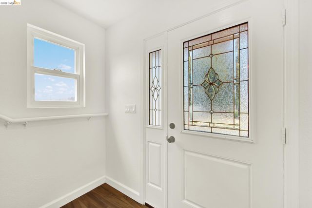 2764 10Th St, San Pablo, CA 94806