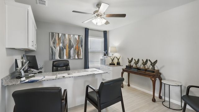 1205 VISTA PARK Drive, Decatur, TX 76023
