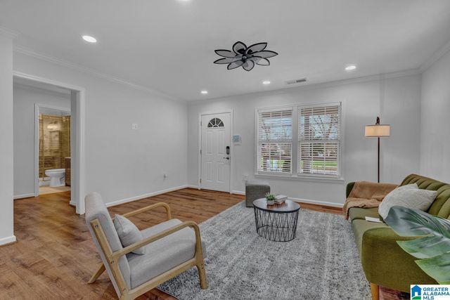 8621 DIVISION AVENUE, Birmingham, AL 35206