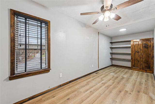 330 Braeburn Rd, Lower Burrell, PA 15068