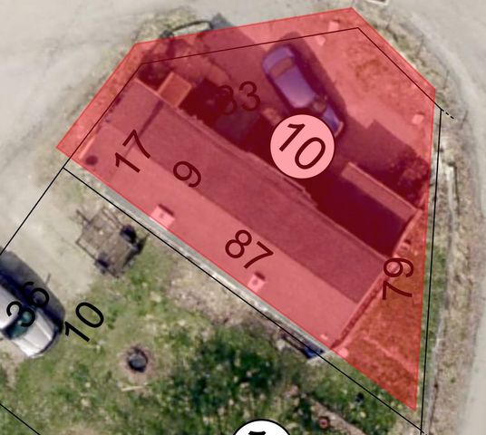 330 Braeburn Rd, Lower Burrell, PA 15068