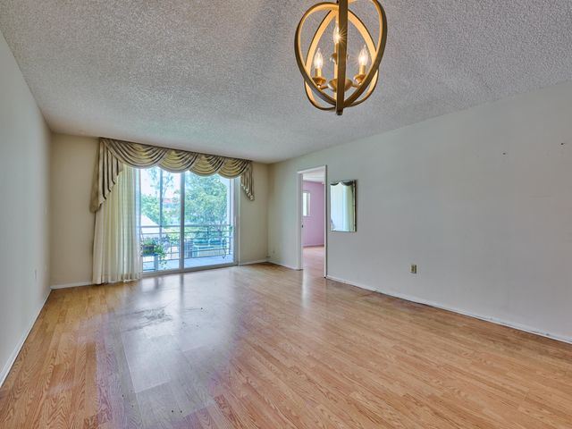 3091 E Sunrise Lakes Drive E 212, Sunrise, FL 33322